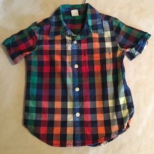 Gap bright multi color shirt sleeve button down